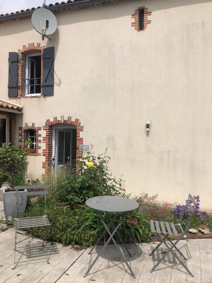 Chambre d´hôtes La Jonchère Les Herbiers Exterior foto